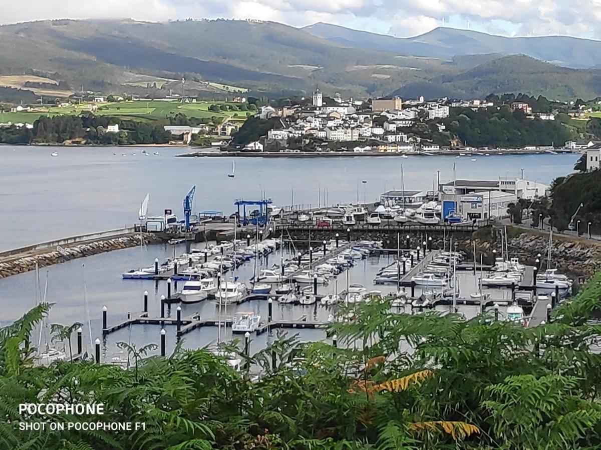 Апартаменты La Marina Рибадео Экстерьер фото